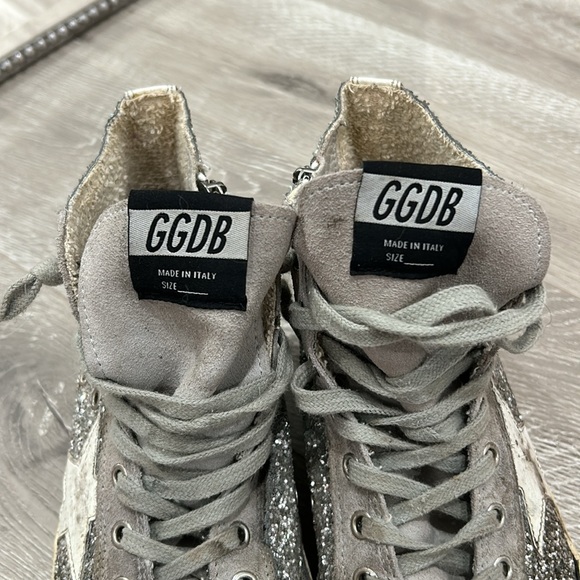 GOLDEN GOOSE FRANCY SNEAKERS SIZE 37 US 7 - Picture 2 of 3